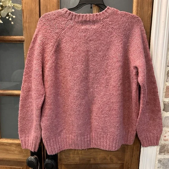 Old Navy Sweater Women Small Pink Fuzzy Basic Crew Neck Long Sleeve Cozy - Picture 3 of 7